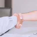طرق لتحسين مهاراتك في البيع المباشر