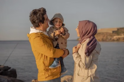 أفضل تطبيقات السفر التي لا غنى عنها لكل مسافر مسلم