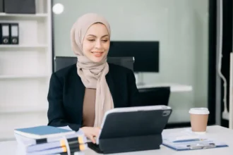 إعادة صياغة اقتصاد العمل الحر في منطقة الشرق الأوسط وشمال أفريقيا: التحول الهادئ للبيع المباشر