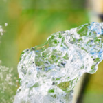 Eau en immeuble en (citerne, tuyaux, goût de chlore) : 7 réflexes “zéro stress”