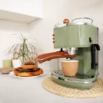 Eau dure & calcaire en MENA : protéger bouilloire et machine à café (guide pratique)